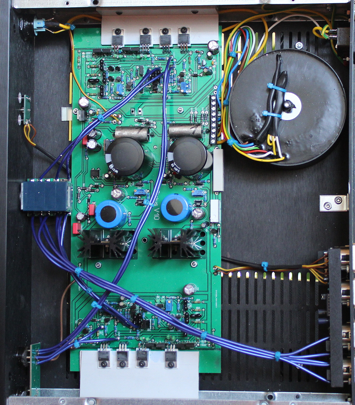 Offer_Sirius_V10_Inside